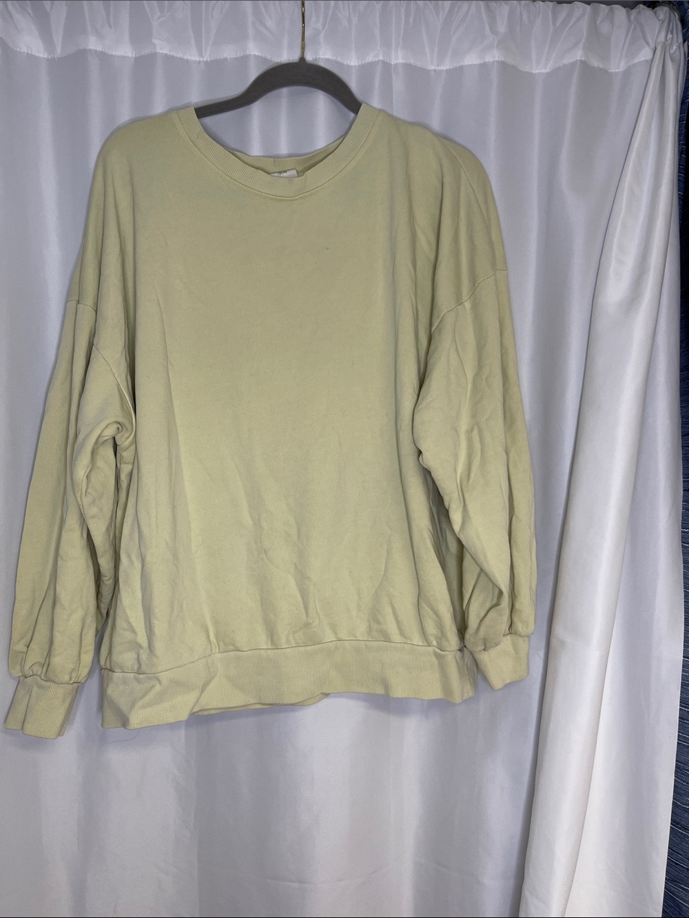 H&M Light Yellow Crewneck Sweater